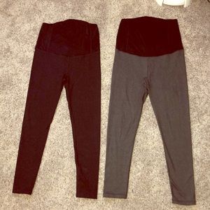 Maternity leggings & sweatpants